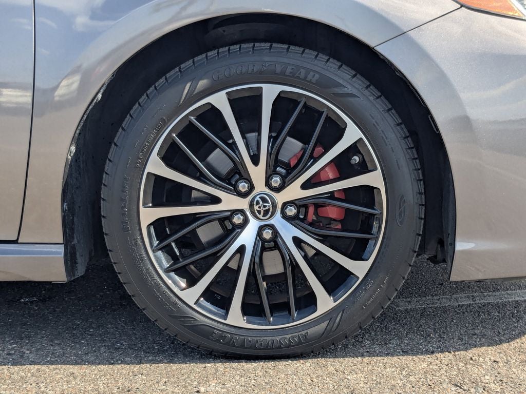2019 Toyota Camry SE
