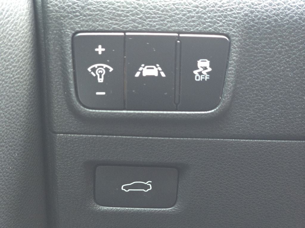 2023 Kia K5 EX