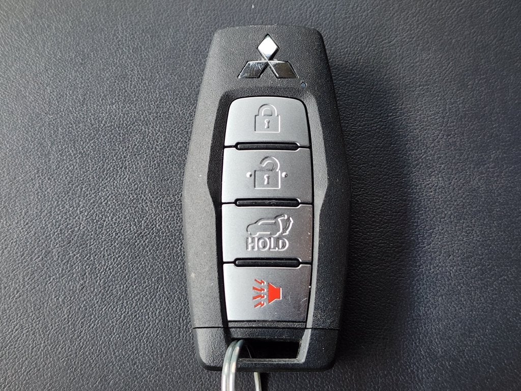 2024 Mitsubishi Outlander SEL