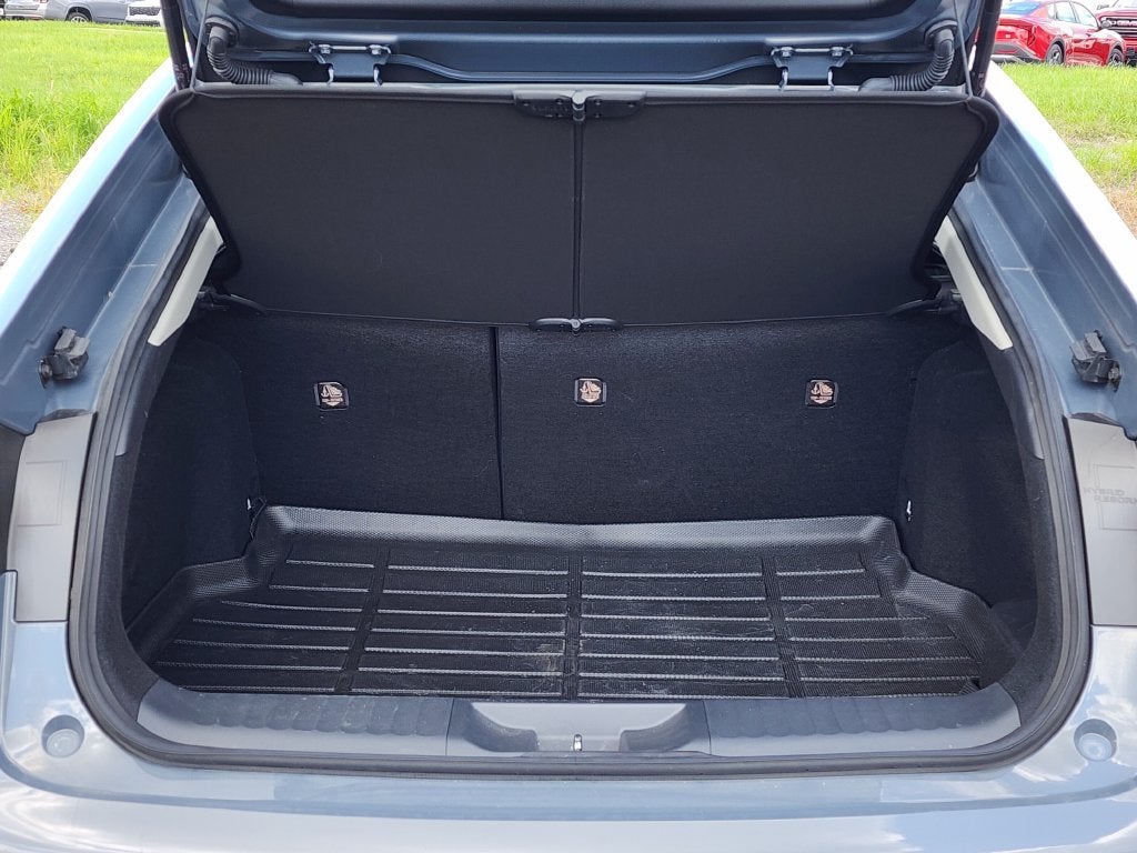 2025 Toyota Prius Limited