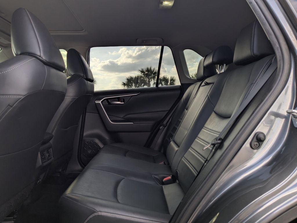 2021 Toyota RAV4 XLE Premium