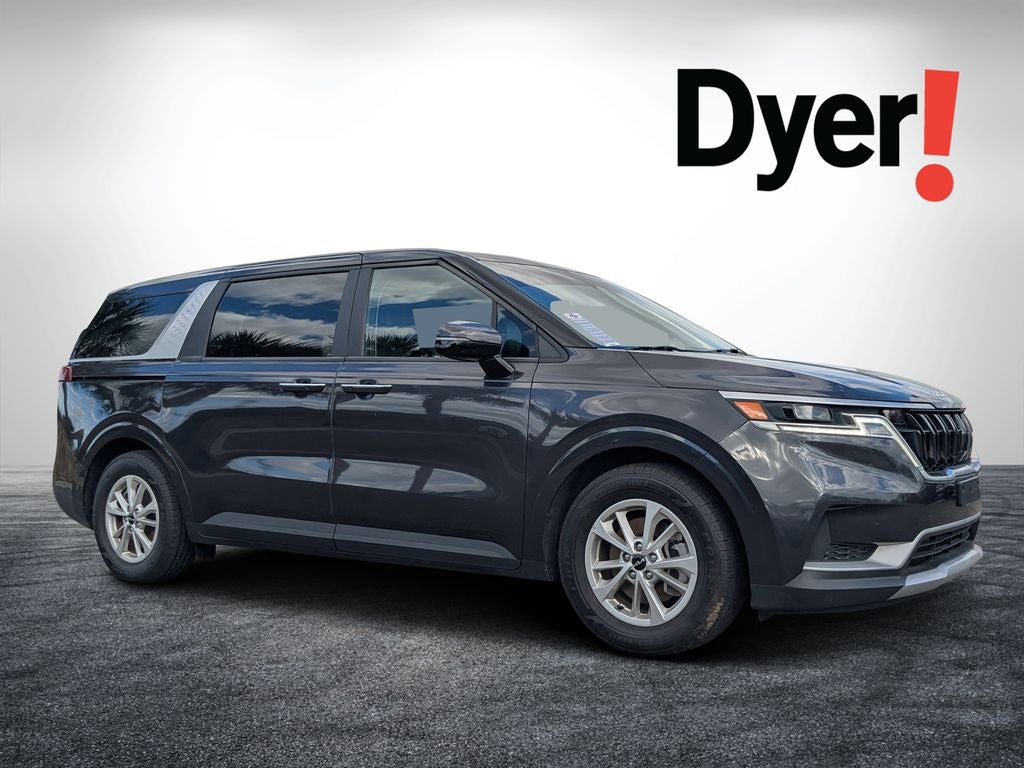 2024 Kia Carnival LX