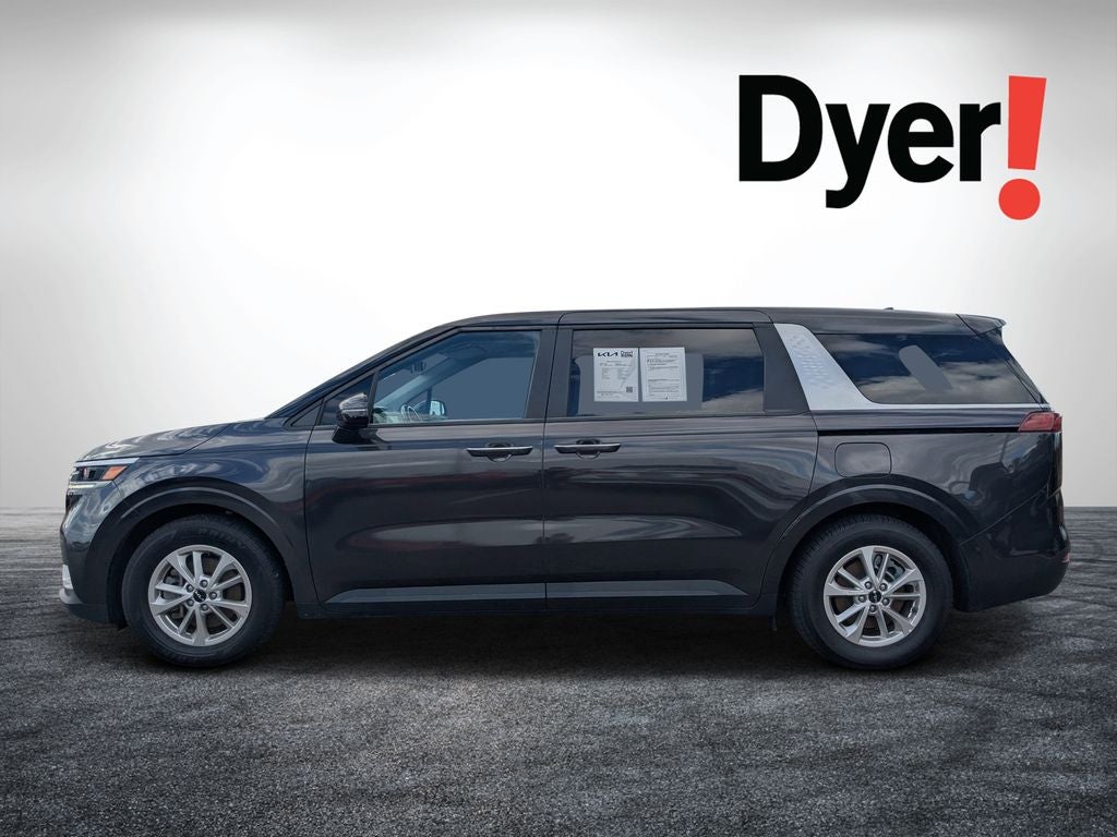 2024 Kia Carnival LX