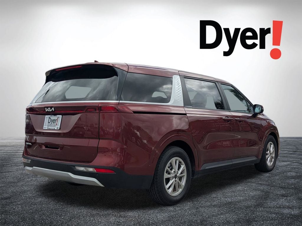 2024 Kia Carnival LX
