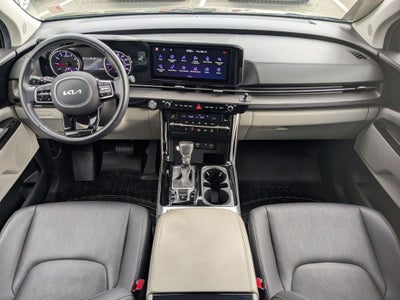 2022 Kia Carnival SX