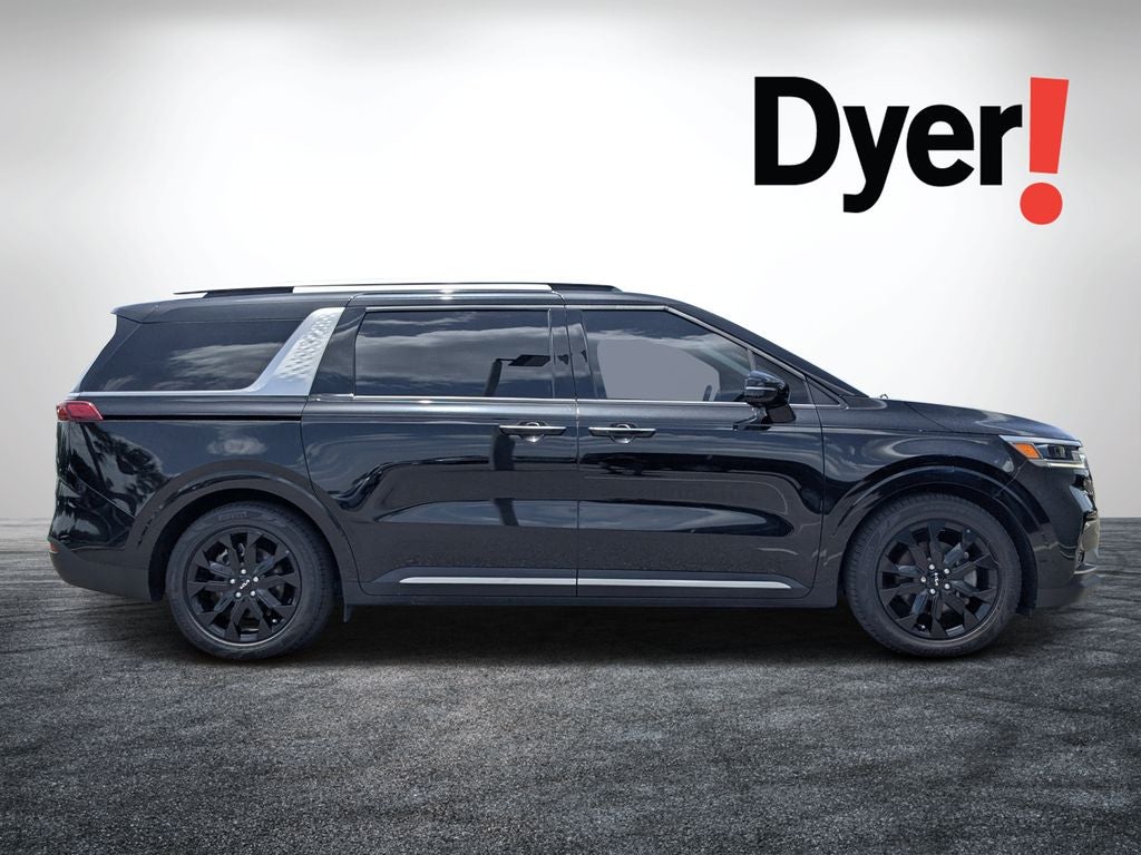 2024 Kia Carnival SX