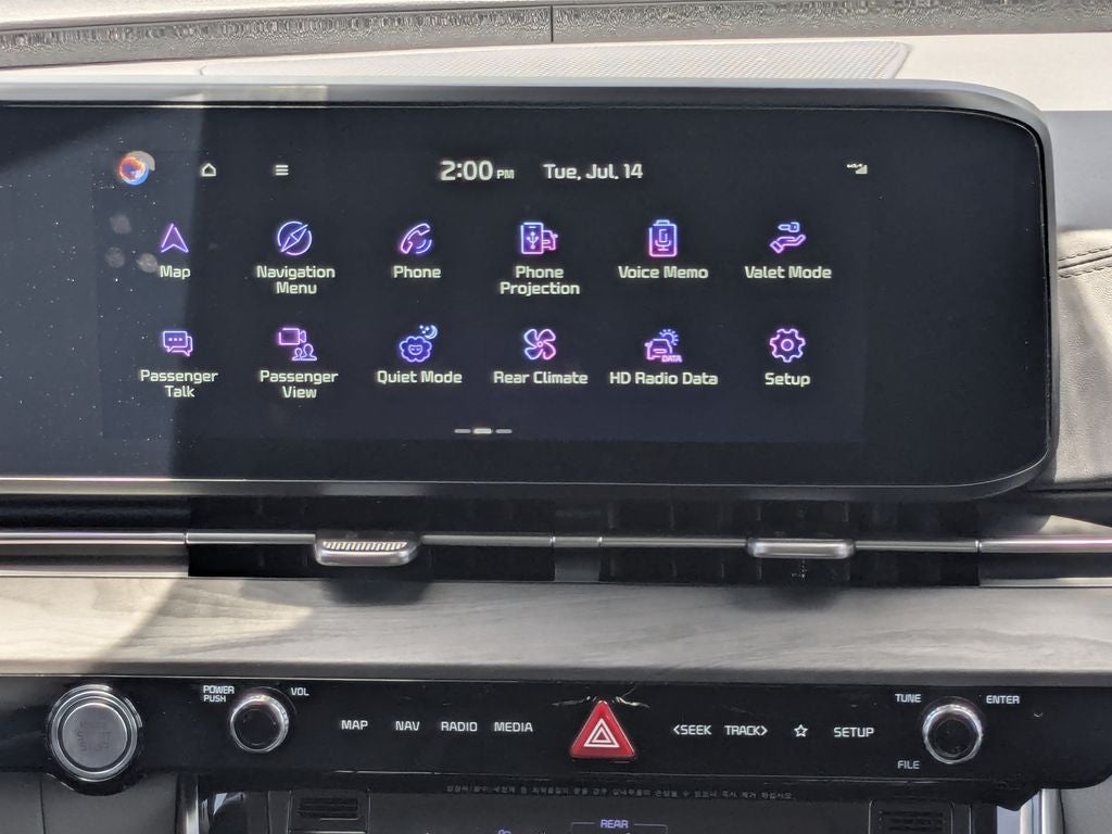 2024 Kia Carnival SX
