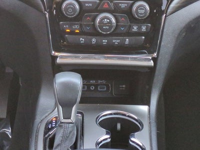 2019 Jeep Grand Cherokee Laredo E