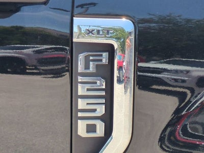 2022 Ford F-250SD XLT