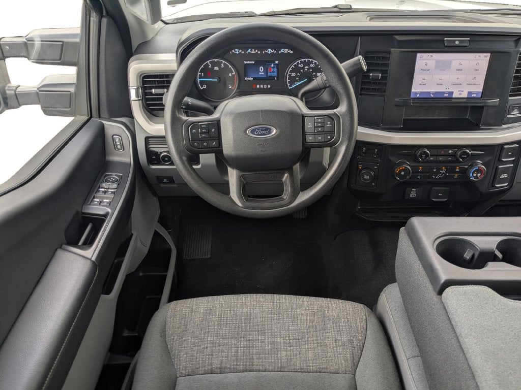 2025 Ford F-350SD XLT DRW