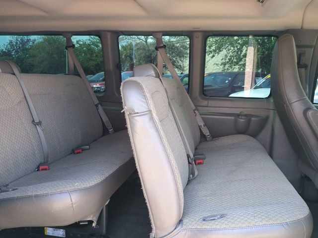 2019 Chevrolet Express 3500 LT Passenger