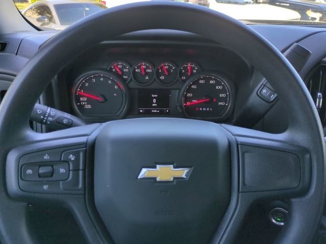 2025 Chevrolet Silverado 1500 Custom