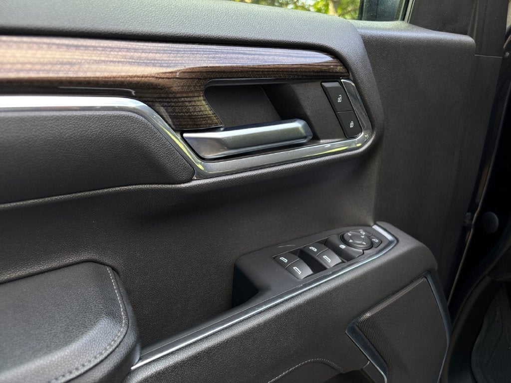 2023 Chevrolet Silverado 1500 LT LT1