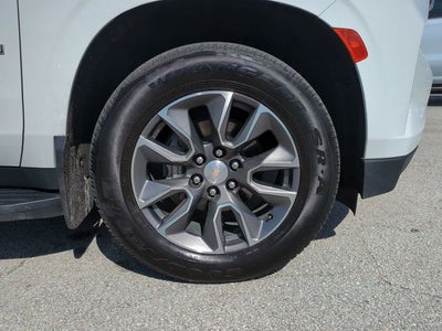 2023 Chevrolet Suburban LS