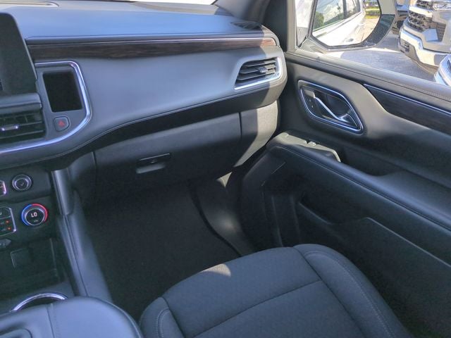 2023 Chevrolet Suburban LS