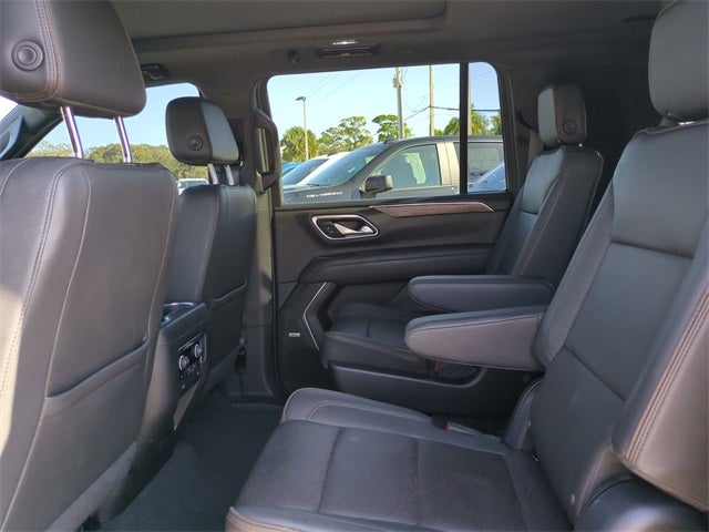 2022 Chevrolet Suburban High Country