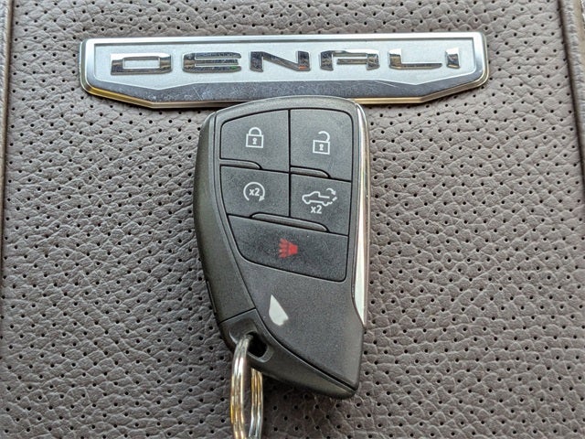 2024 GMC Sierra 2500HD Denali