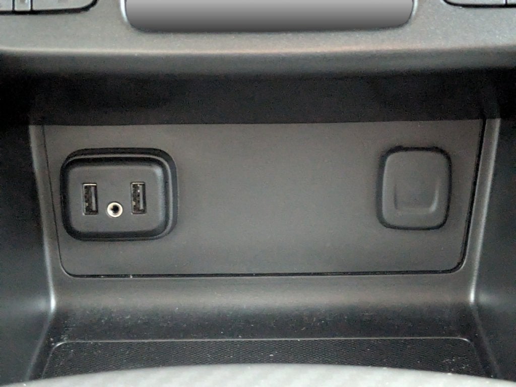 2022 GMC Canyon AT4 w/Leather