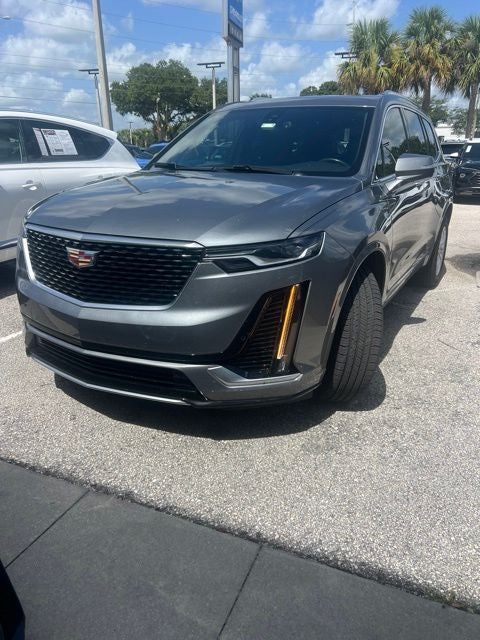 2022 Cadillac XT6 Luxury