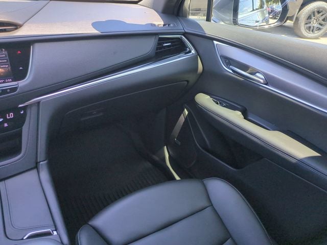 2022 Cadillac XT6 Luxury