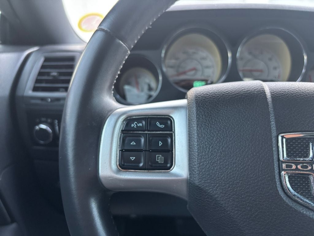 2013 Dodge Challenger SXT