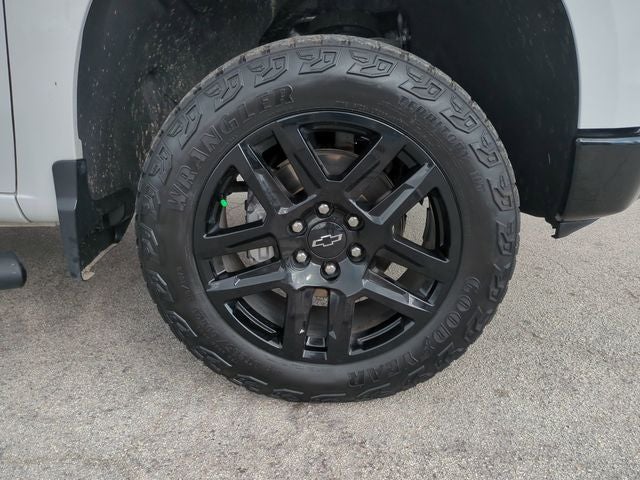 2023 Chevrolet Silverado 1500 Custom Trail Boss