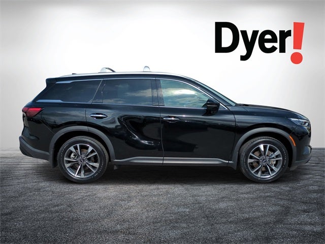 2023 INFINITI QX60 LUXE