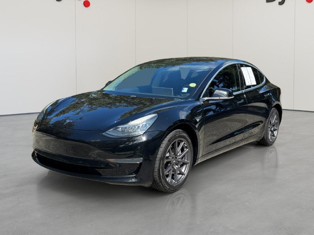 2020 Tesla Model 3 Standard Range