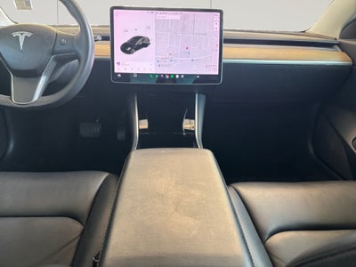 2020 Tesla Model 3 Standard Range