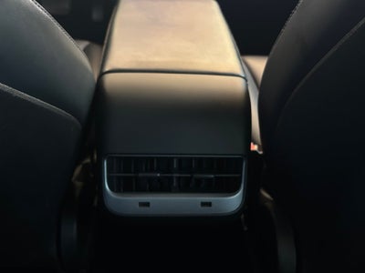 2020 Tesla Model 3 Standard Range