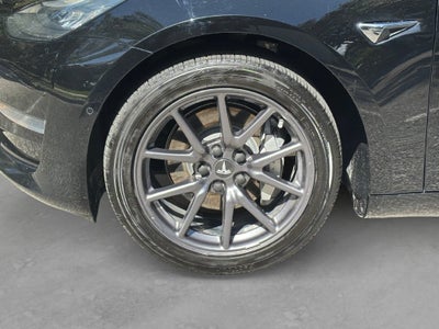 2020 Tesla Model 3 Standard Range