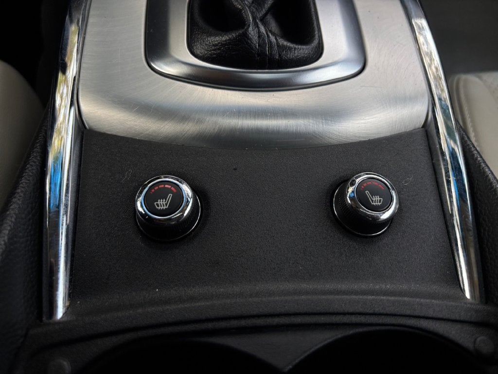 2014 INFINITI Q60 Journey