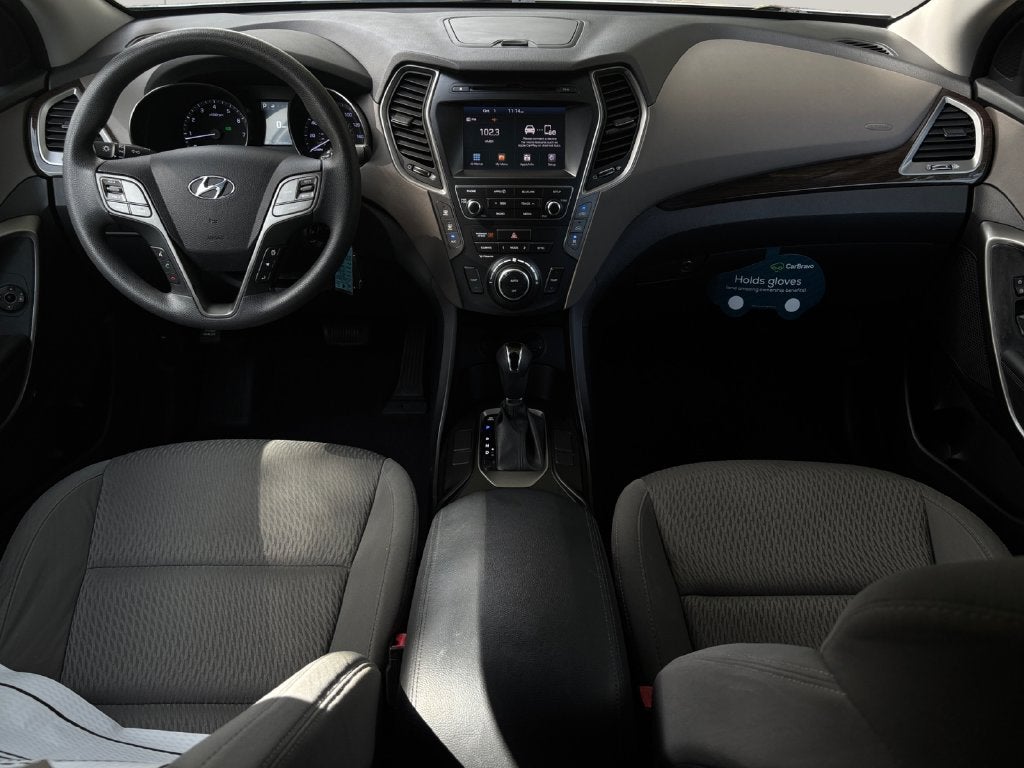 2017 Hyundai Santa Fe SE