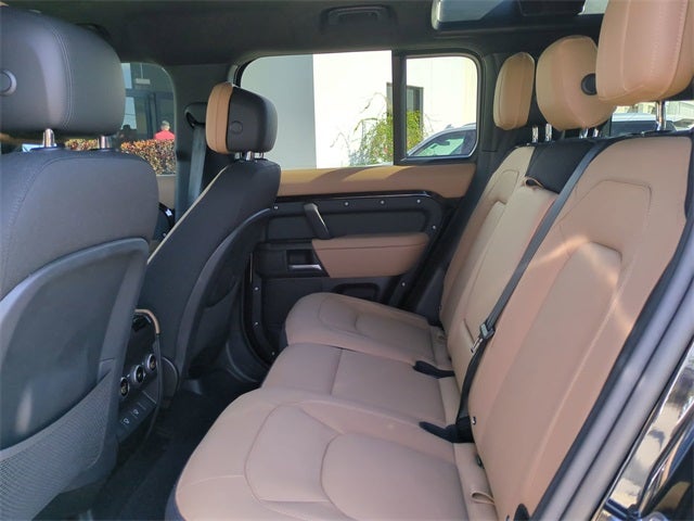 2025 Land Rover Defender 110 X