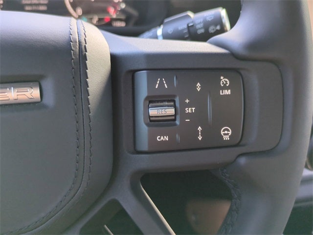 2025 Land Rover Defender 110 X