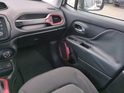 2017 Jeep Renegade Trailhawk